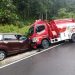 Avanza ‘Cium’ Truk Pertamina
