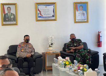 Bumdes Klaben Terima Bantuan Mobil Angkutan