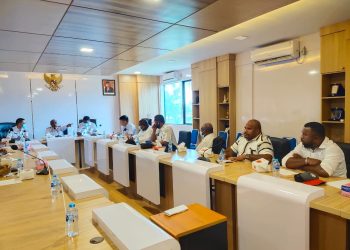 Wali Kota Geram, Perbaikan Drainase Sebabkan Trotoar Rusak