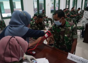 Korem 182/JO Fakfak Gelar Vaksinasi Booster