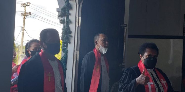 Injil Kunci Hidup Terang Masyarakat Papua