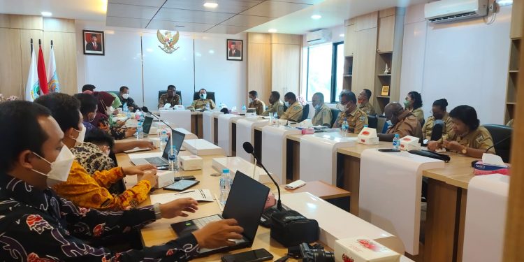 Tim PPKK UGM Gugus Tugas Papua Kunjungi Pemkot
