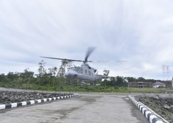 Helikopter Bell 412 EP Latihan Pengendalian
