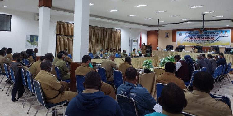 KM Sabuk Nusantara 96 Kandas dekat Kampung Rutum