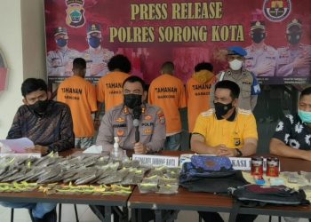 Tangkap 4 Tersangka, Sita 2 Kg Ganja-5 Gram Sabu