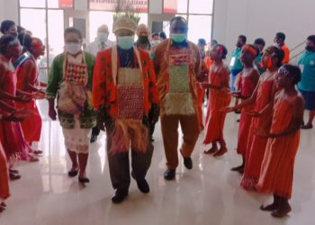 Anggota Berprestasi Terima Reward