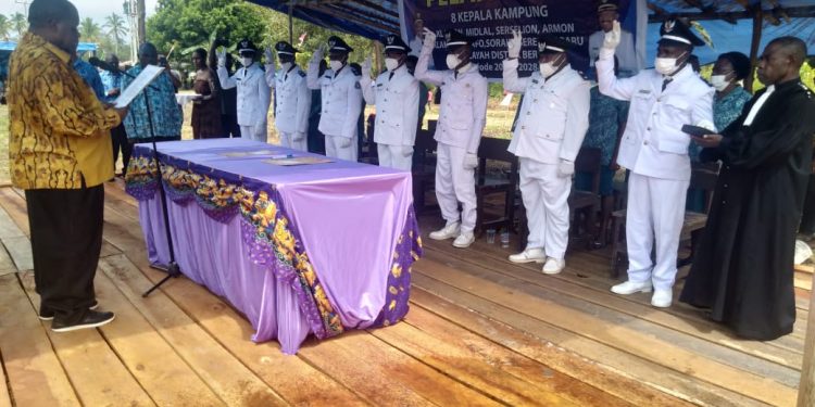 Nelson Kulisian Kepala Kampung Termuda di Beraur
