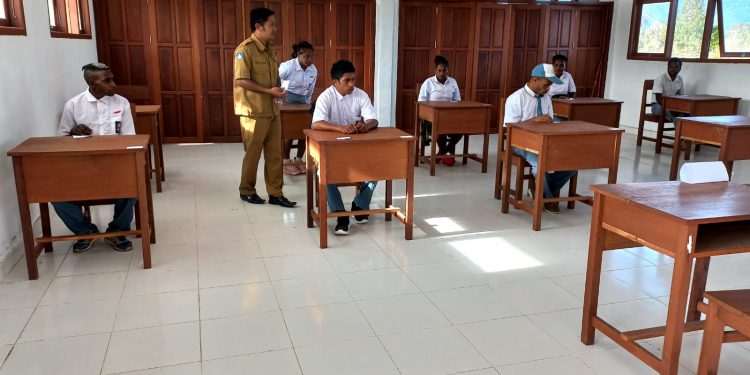 SMK di Pegaf Masih Minim Guru dan Fasilitas