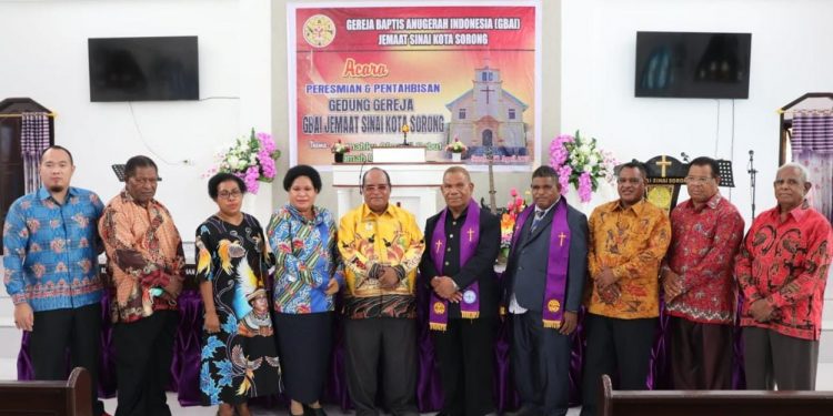 Wali Kota Resmikan Gedung GBAI Sinai Malanu