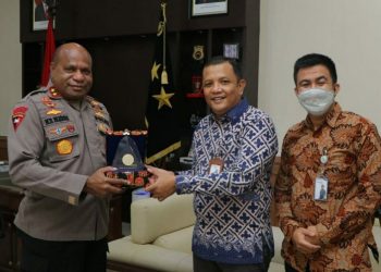 Polda Papua Dukung Implementasi JKN-KIS Rekrut Anggota Khusus Nakes