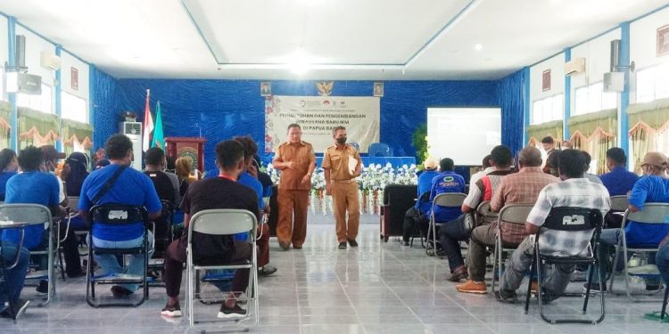 Gelar Bintek Wirausaha Baru IKM R4