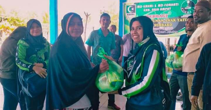 MD KAHMI – Forhati R4 Berbagi Sembako