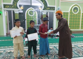 Ardhi Lelintang Amalia Juara Adzan BKM Al-Hidayah