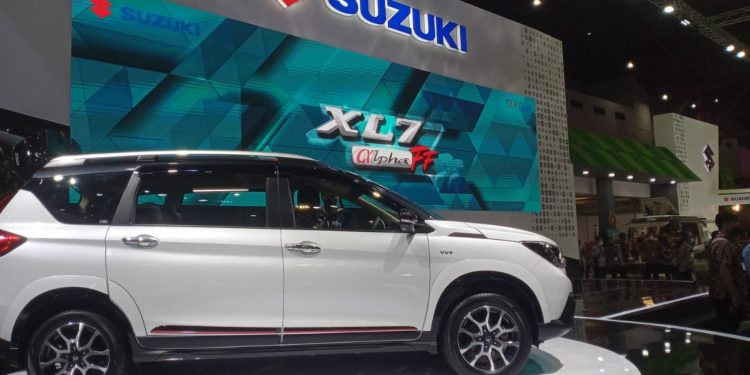 Suzuki Luncurkan XL7 Alpha FF