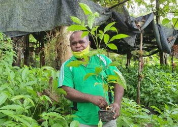 Mari Batasi Penggunaan Kantong Plastik !