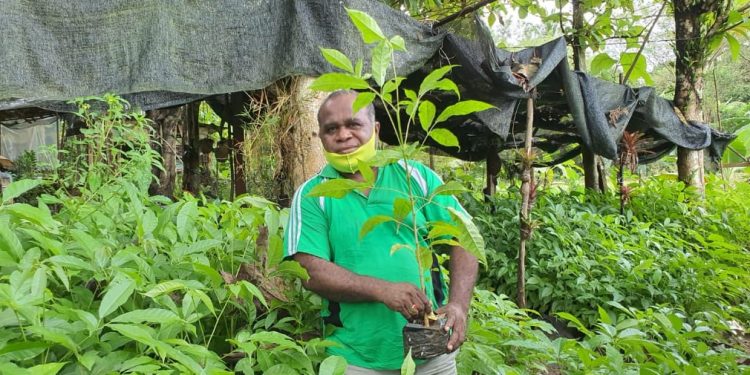 Mari Batasi Penggunaan Kantong Plastik !
