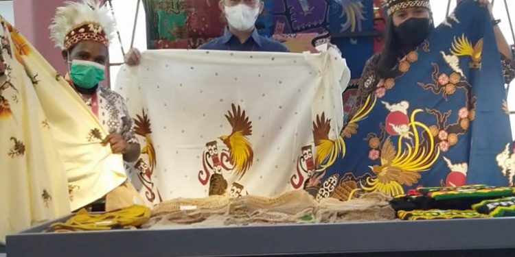 Ikuti Pameran KKI, Batik Papua Sangat Diminati