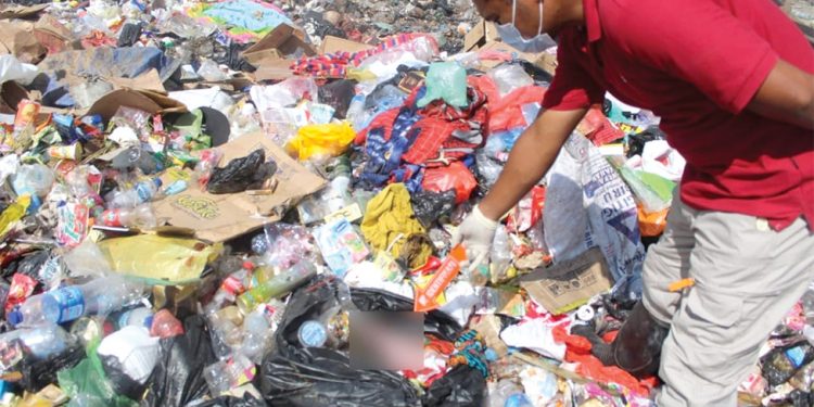 Jasad Bayi Ditemukan di Tempat Sampah