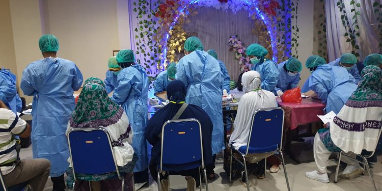 Semua Jamaah Ikuti PCR