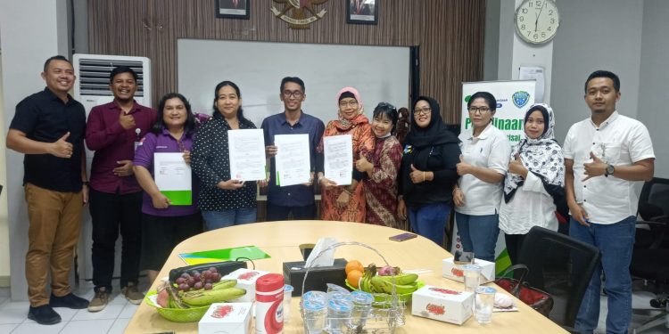 Media Sarana Distribusi Informasi