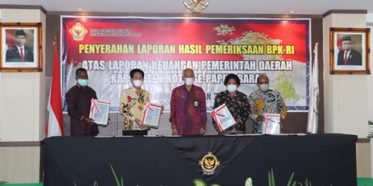 22 Pejabat Pimpinan Tinggi Pratama Uji Kompetensi