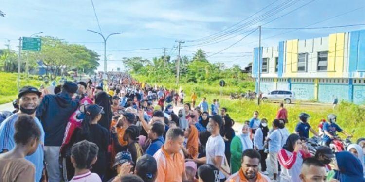 Ribuan Masyarakat Banjiri Jalan Santai HUT Kabsor