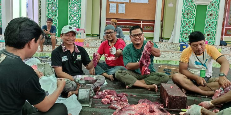 Masjid Al Hidayah Kurban 24 Sapi