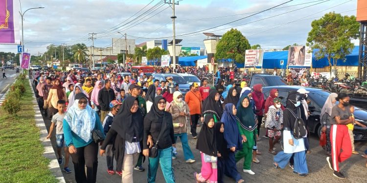 Pawai Fajar di Kabsor Bagikan 5.000 Kupon
