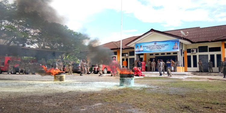 Kilang RU VII Latih Tenaga Pemadam Kebakaran