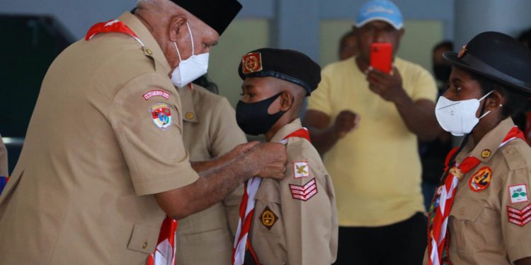 208 Pramuka PB Bertolak ke Cibubur