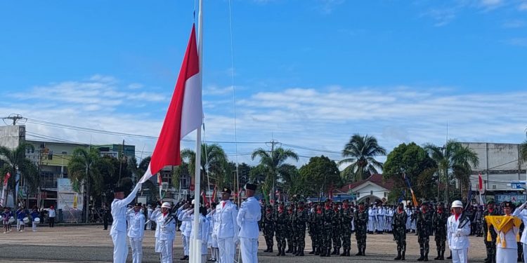 Diwarnai Sepatu Copot, Paskibra Sukses Tunaikan Tugas