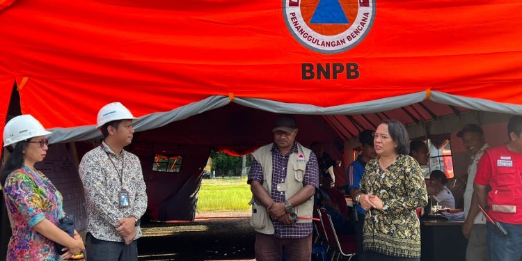 PLN Salurkan Bama dan Kebutuhan Pokok Sementara