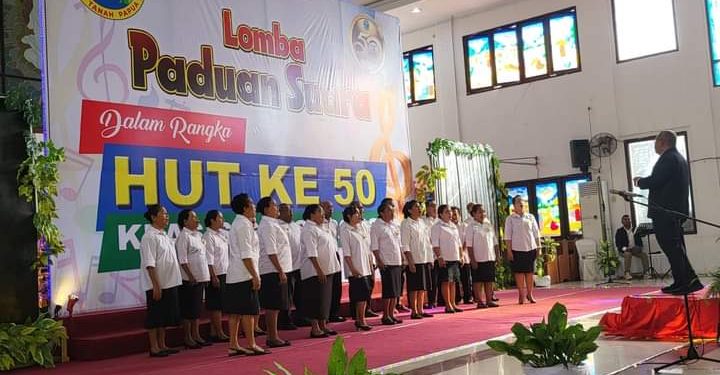 Tiberias Malanu Juara Paduan Suara Klasis GKI Sorong