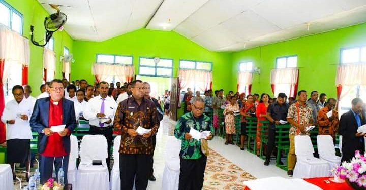 Batu Pertama Gereja Maranatha Yensner Diletakan