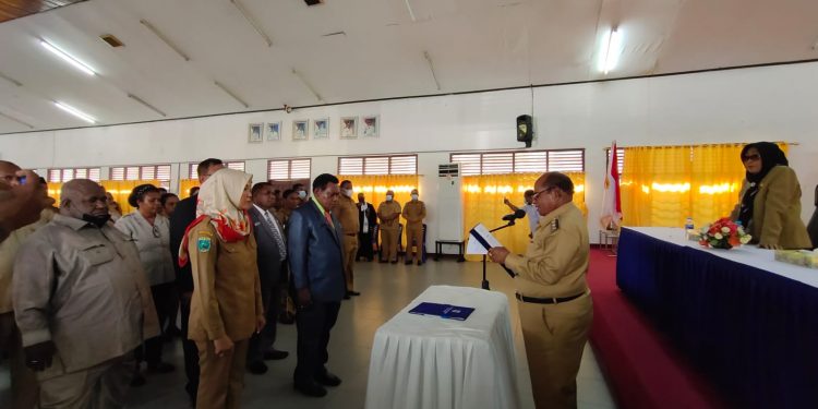 Kado Terakhir, Wali Kota Lantik 48 Pejabat