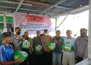 Polres R4 Berikan Bapok Kepada Ojek