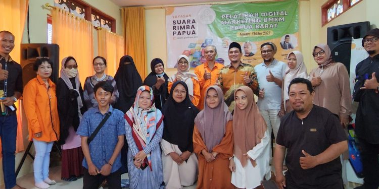 Tingkatkan Omset Usaha UMKM Melalui Pelatihan Digital Marketing