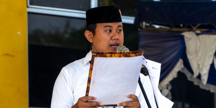 PLN UP3 Sorong Bangun 32 PLTS di 32 Lokasi