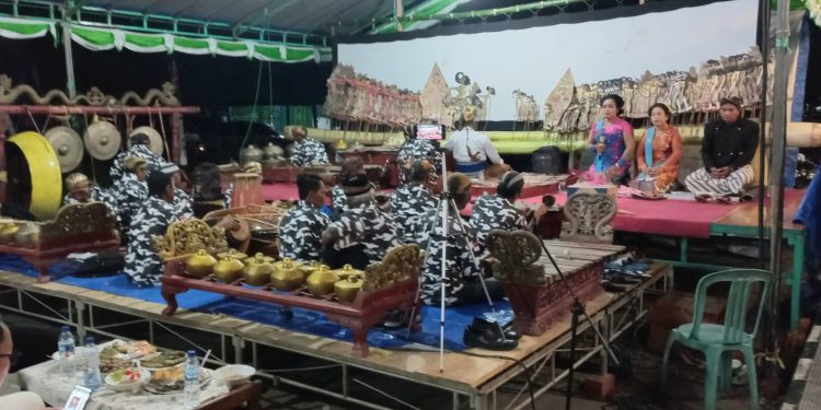 IKSJ Lestarikan Wayang Kulit
