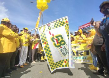 Ribuan Warga Ramaikan Jalan Sehat HUT Partai Golkar ke- 58