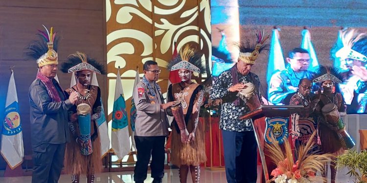 Dibuka Pj Gubernur PB, Raker Bupati/Walikota Hadirkan 8 Pemateri