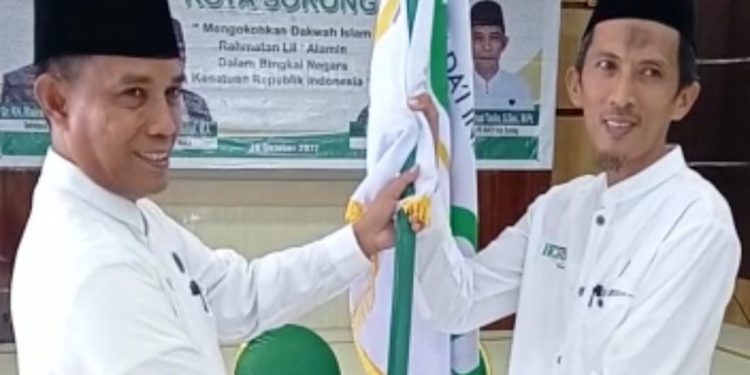 Ustadz Syahrir Nurdin Pimpin Ikadi Kota Sorong