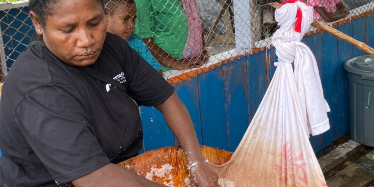 Mengunjungi Kampung Klayas Distrik Seget, Wilayah Ring 1 PT KPI RU VII Kasim