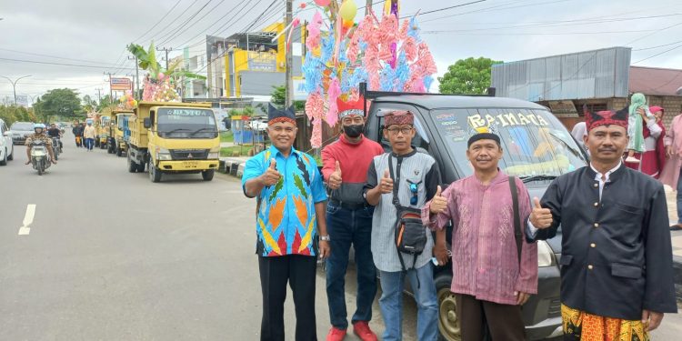 Grebek Maulid Nabi Diikuti Puluhan Kendaraan