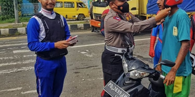 Safety Riding, Astra Motor Papua Gandeng Polantas Bagikan Helm dan Jaket