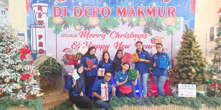 Depo Makmur Hadirkan Stand Photobooth