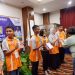 Lukas-Juen Bawa SMKN 2 Kaimana Juarai Lomba Debat Bahasa Inggris