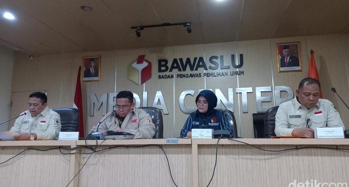 Bawaslu Imbau Tak Politisasi Agama-Kampanye di Tempat Ibadah
