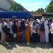 Berburu Bapok Murah, Warga Waisai Antre Panjang