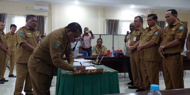 Pj Bupati Sorong : Kepemimpinan Saya Harus Bebas Korupsi